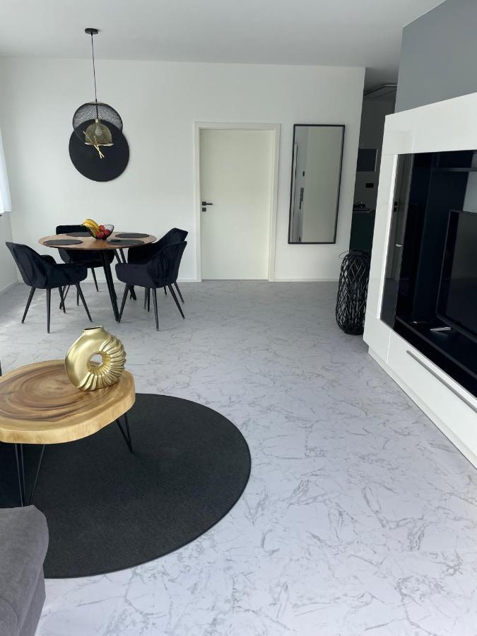 Apartments Saaldorf-Ferienhaus Mit 6 Apartments 45Qm-120Qm Direkt Am Thueringer Meer-Bleilochtalsperre บาดโลเบนชไตน์ ภายนอก รูปภาพ