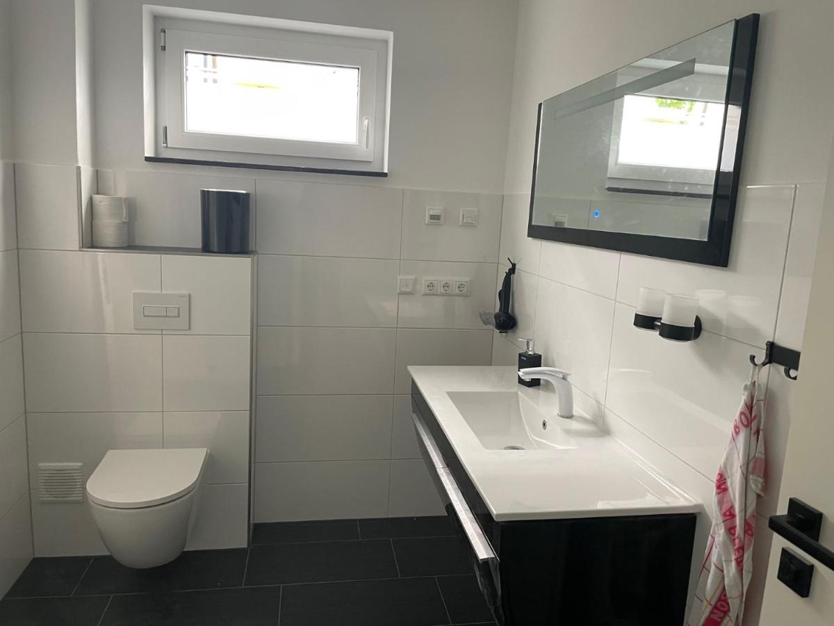 Apartments Saaldorf-Ferienhaus Mit 6 Apartments 45Qm-120Qm Direkt Am Thueringer Meer-Bleilochtalsperre บาดโลเบนชไตน์ ภายนอก รูปภาพ