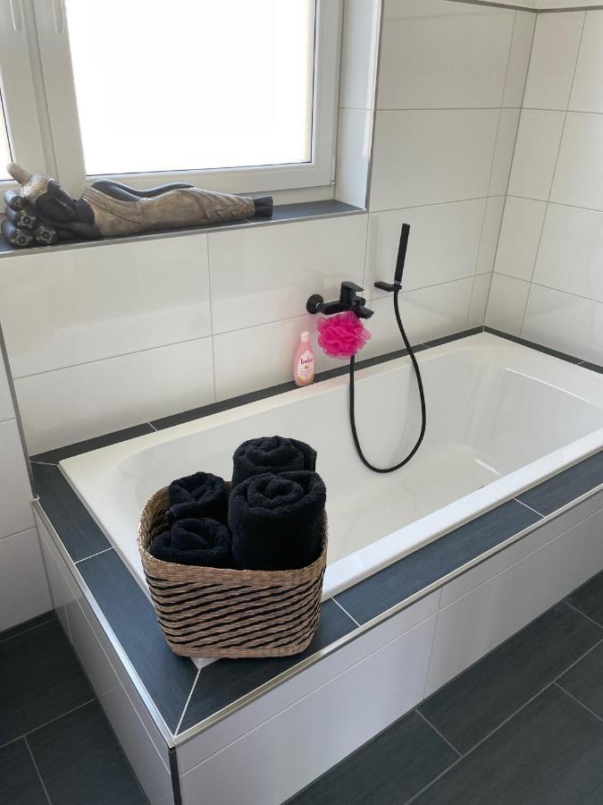 Apartments Saaldorf-Ferienhaus Mit 6 Apartments 45Qm-120Qm Direkt Am Thueringer Meer-Bleilochtalsperre บาดโลเบนชไตน์ ภายนอก รูปภาพ
